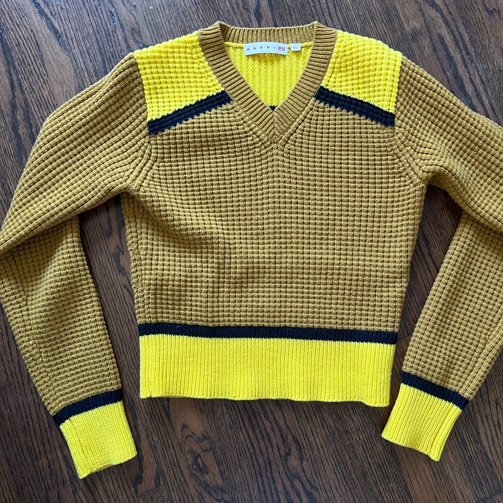 Marni Uniqlo Sweater